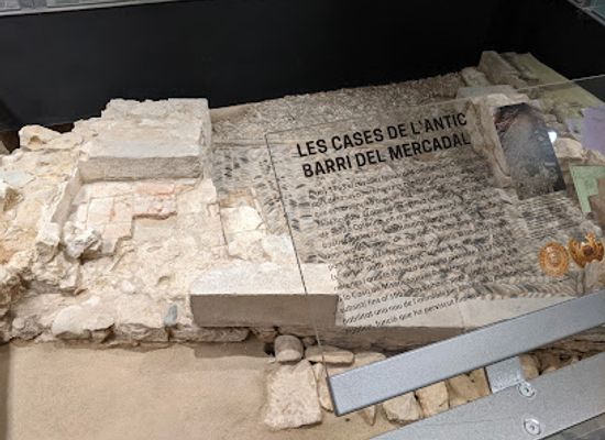 spain/girona/el-mercadal/landmark/cases-del-mercadal