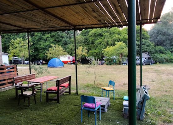 montenegro/lake-skadar/landmark/camp-lad