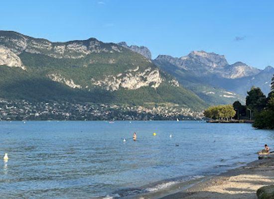 france/annecy/landmark/plage-des-marquisats