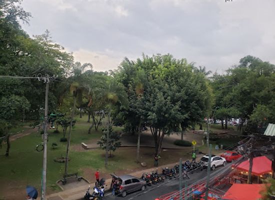 colombia/cali/ciudad-jardin/landmark/parque-del-perro