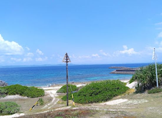 japan/okinawa/landmark/megi-beach