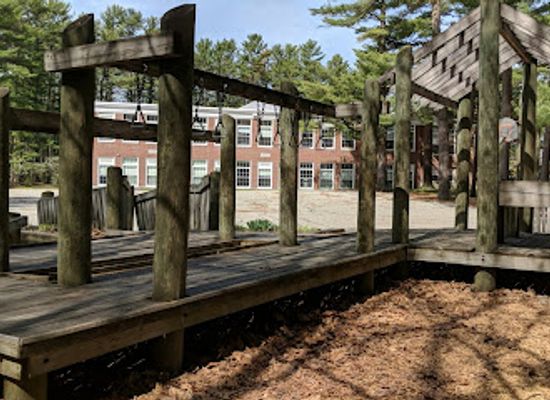 maine/brunswick/landmark/longfellow-playground