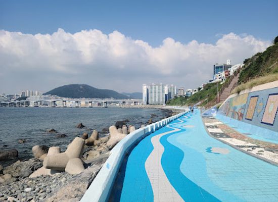 south-korea/yeongnam-region/landmark/huinyeoul-coastal-tunnel