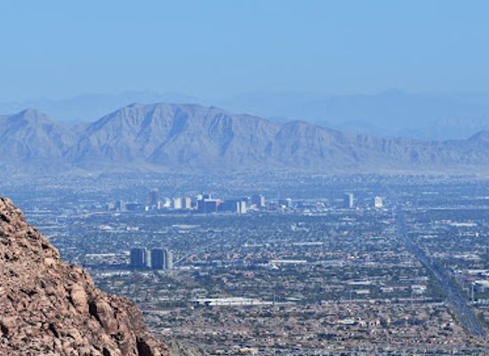 nevada/clark-county/landmark/calico-tanks-trail