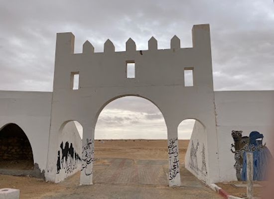 tunisia/douz/landmark/la-porta-del-sahara