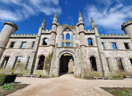 united-kingdom/cumbria/attraction/lowther-castle-gardens-2