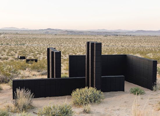 california/joshua-tree-national-park/landmark/planar-pavillions-at-a-z-west