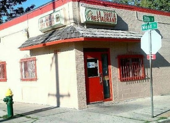wisconsin/racine/landmark/la-tapatia