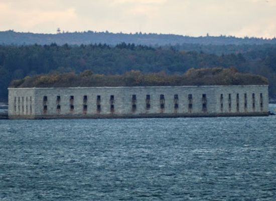 maine/washington-county/landmark/fort-williams