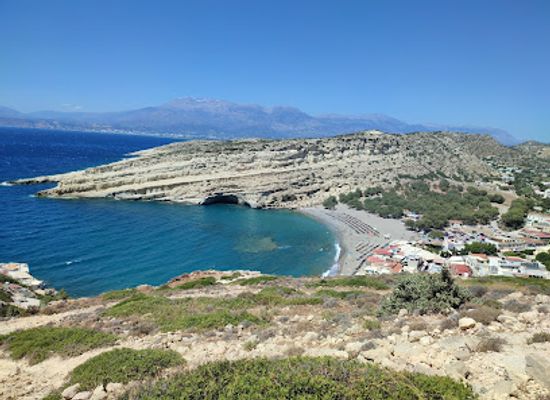 greece/crete/landmark/caves-matala
