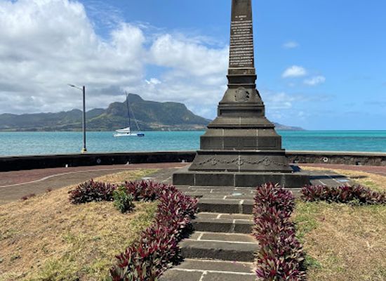 mauritius/ile-aux-cerfs/landmark/mahebourg-waterfront