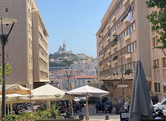 france/marseille/la-joliette/landmark/place-de-lenche