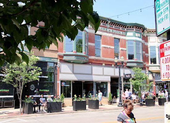 illinois/elgin/landmark/beaunique-latin-kitchen