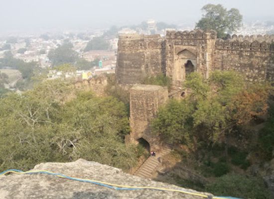 india/maharashtra/landmark/rani-jhansi-statue