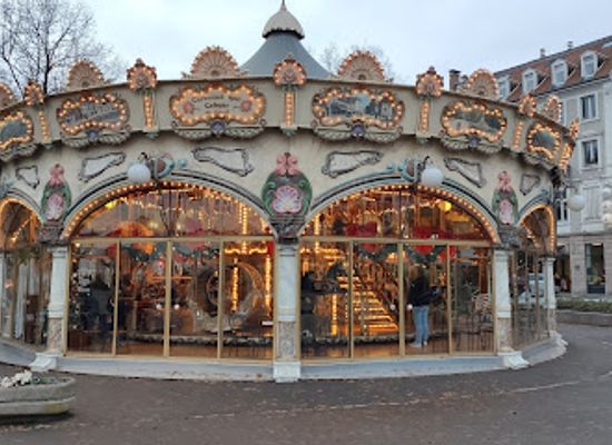 france/colmar/landmark/fontaine-dediee-a-l-amiral-bruat