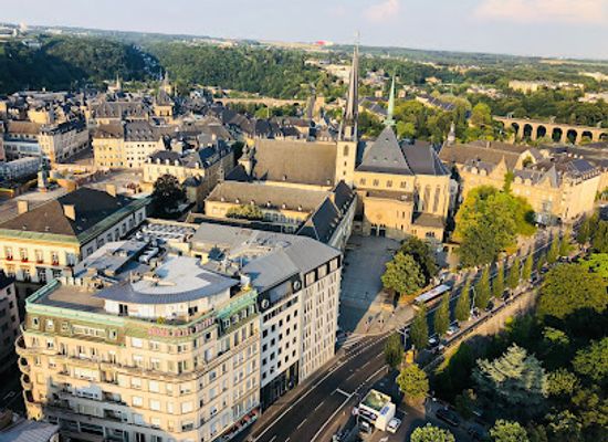 luxembourg/oesling/landmark/monument-of-remembrance