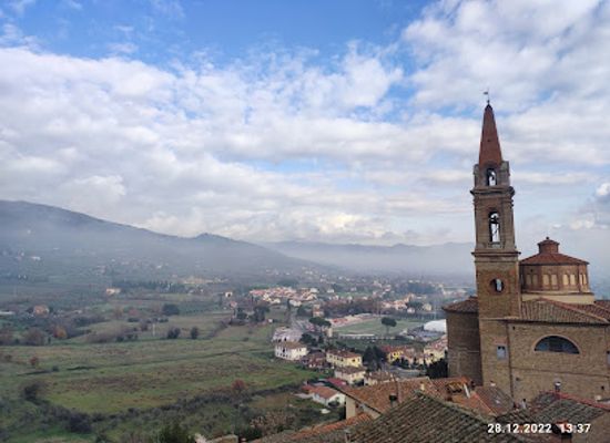italy/val-di-chiana/landmark/torre-del-cassero