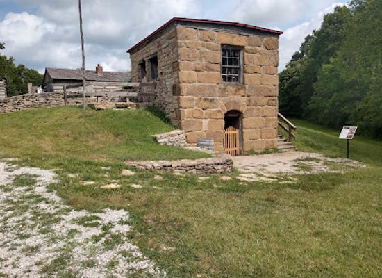 kansas/northwest-kansas/landmark/shoal-creek-living-history-museum