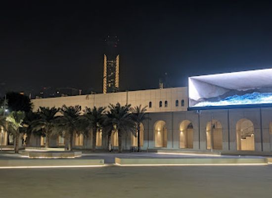 united-arab-emirates/abu-dhabi/landmark/public-art-abu-dhabi-led-display