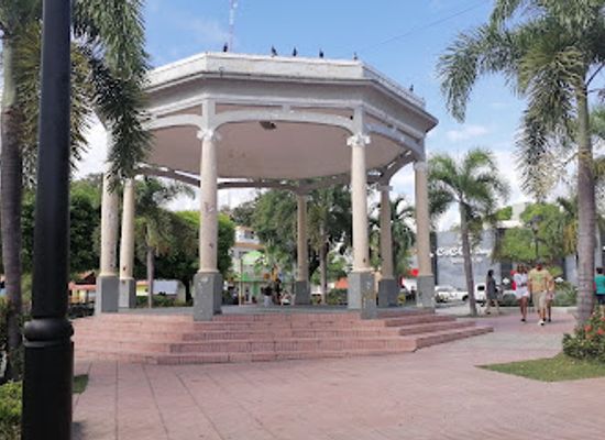 dominican-republic/barahona-region/landmark/barahona-central-park