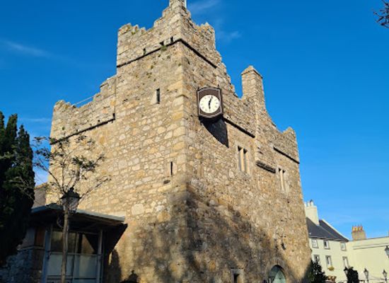 ireland/county-dublin/landmark/dalkey-castle-heritage-centre