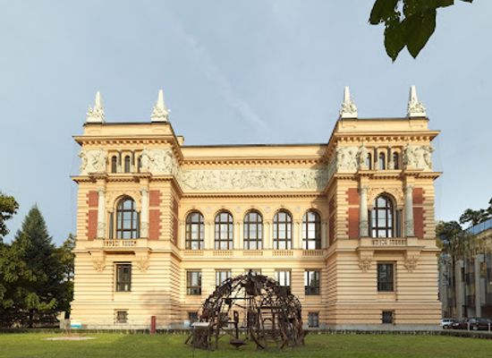 austria/linz/landmark/fc-francisco-carolinum-linz