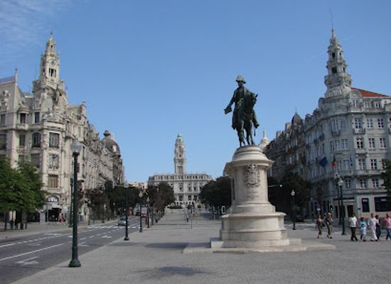 portugal/porto/landmark/dom-pedro-iv-denknal