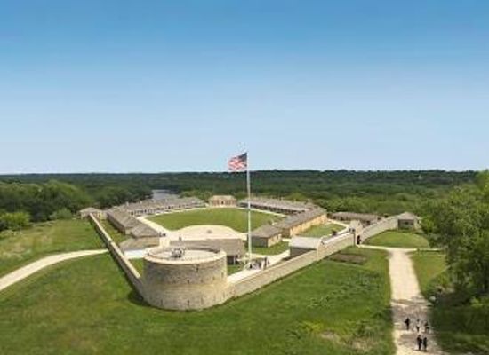 minnesota/minneapolis/landmark/historic-fort-snelling