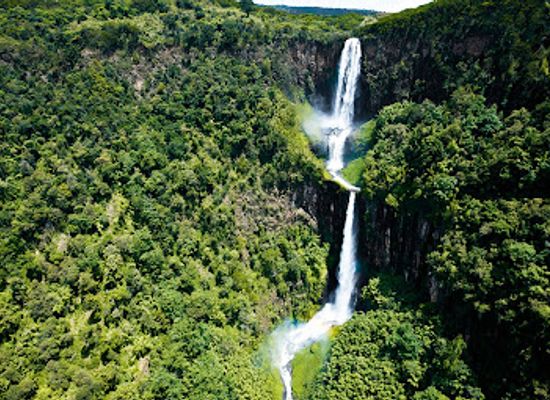 kenya/aberdare-national-park/landmark/karuru-waterfall