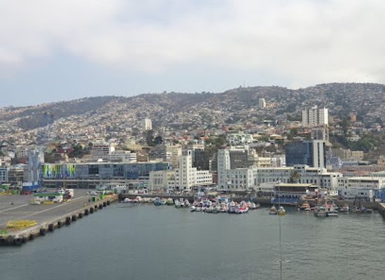 chile/valparaiso/landmark/muelle-prat