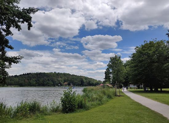 germany/franconia/landmark/dechsendorfer-weiher