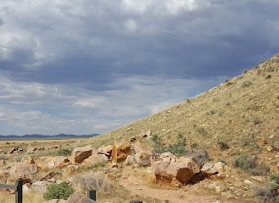 utah/mt-carmel/landmark/parowan-gap-petroglyphs