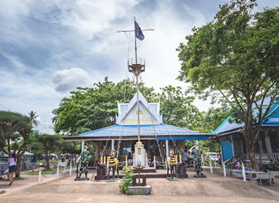 thailand/chumphon/landmark/krom-luang-chumphon-khet-udomsak-shrine