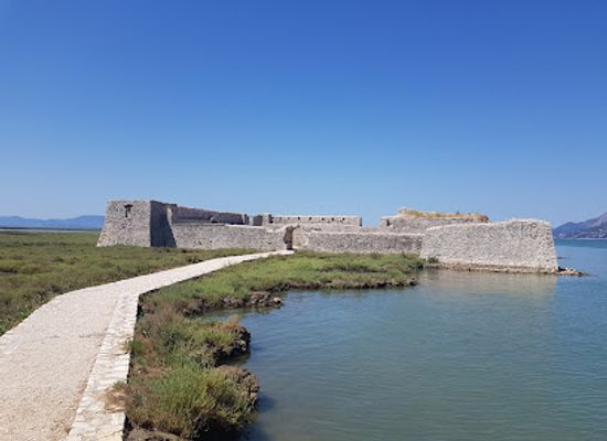 albania/ksamil-region/landmark/ali-pasha-s-castle