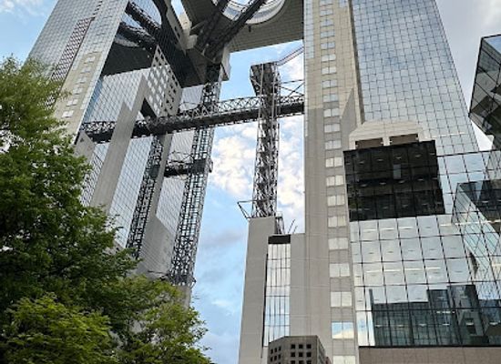 japan/iki/landmark/shin-umeda-city