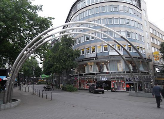 germany/essen/landmark/brunnen-fontanengasse