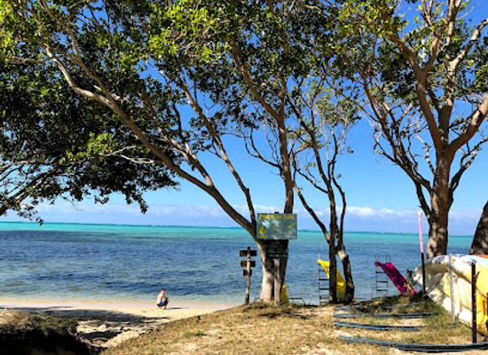 new-caledonia/bourail/landmark/base-nautique-poe-fun-loc