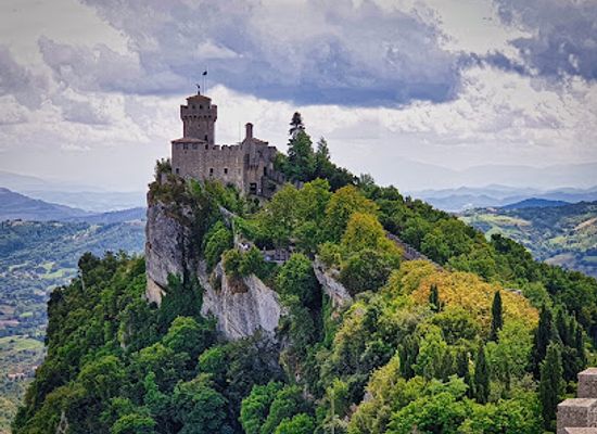san-marino/monte-lupo/landmark/museum-of-curiosities