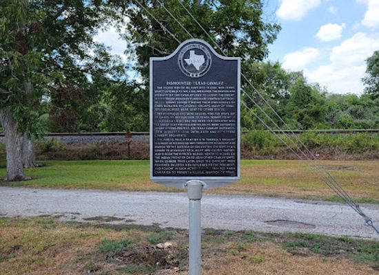 texas/south-texas/landmark/dismounted-texas-cavalry-texas-historical-marker