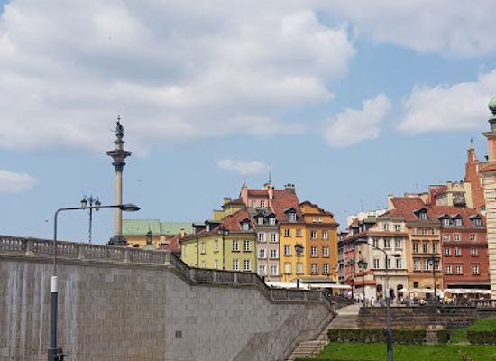 poland/warsaw/landmark/plyta-pamieci