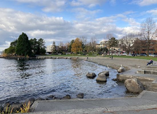 washington/kirkland/landmark/marina-park-picnic-area