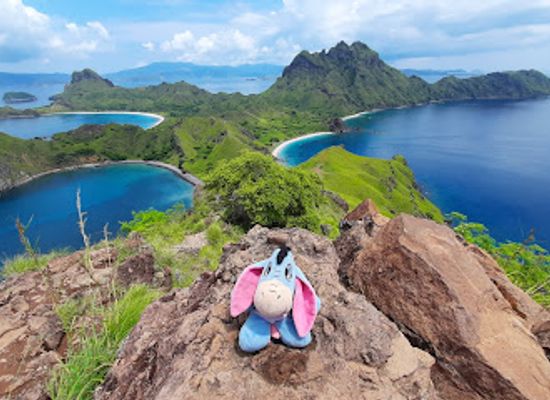 indonesia/labuan-bajo/landmark/paket-wisata-labuan-bajo-sunrise-indonesia