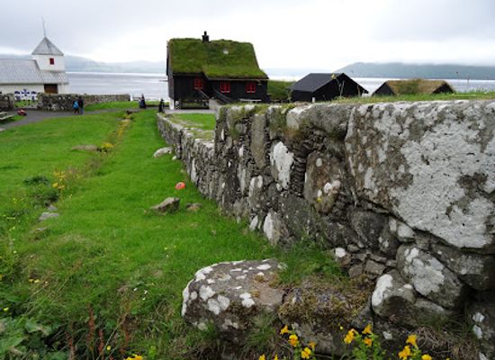 faroe-islands/nolsoy/landmark/roykstovan