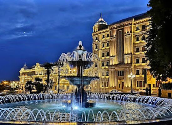azerbaijan/baku/fountain-square/landmark/philharmonic-fountain