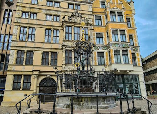 germany/hannover/landmark/leibniz-house
