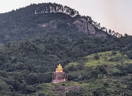 sri-lanka/matale-district/landmark/aluviharaya-rock-cave-temple