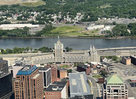 new-york/capital-district/landmark/corning-tower-observation-deck