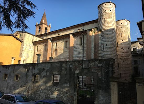 italy/verona/landmark/basilica-di-san-lorenzo-verona