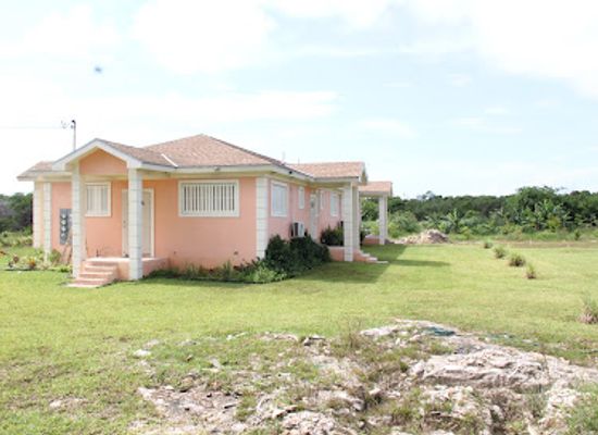 the-bahamas/exuma/landmark/fishtail-palms-exuma