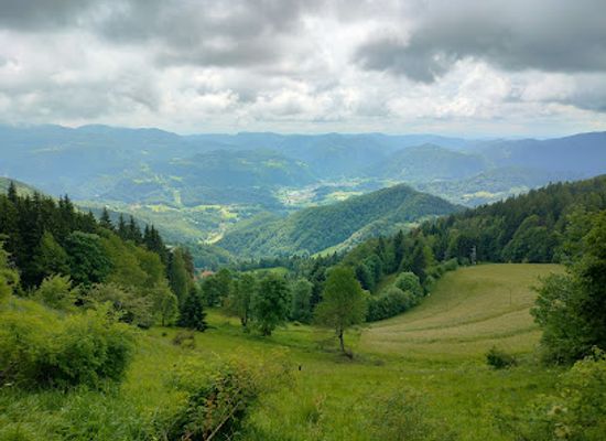 slovenia/sava/landmark/partizanski-vrh